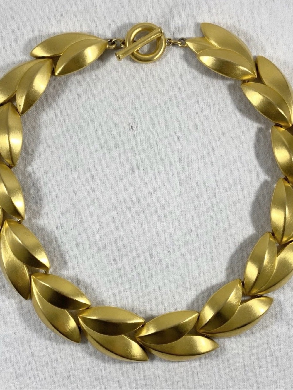 Givenchy Gold Laurel Leaf-Style Necklace - Vintage Jewelry